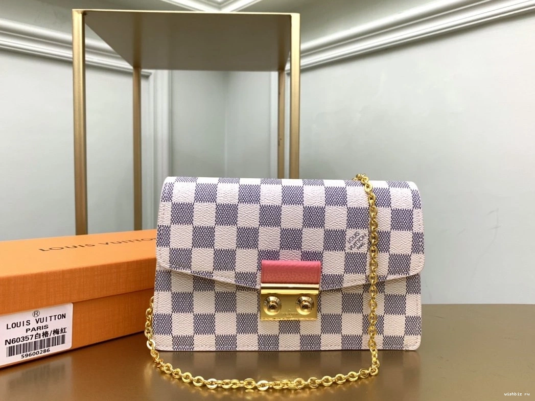 WIS WALLET CHAIN CROISETTE VUITTON LOUIS 1110